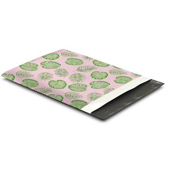 25 10X13 Poly Mailers Palm Leaves, Shipping Envelopes PRICE IS FIRM - Picture 14 of 15